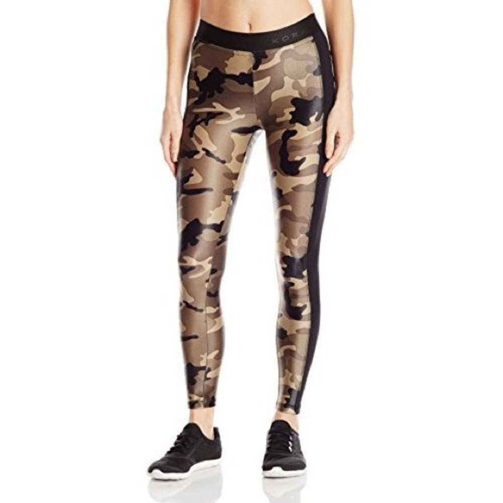 Camouflage ‘Dem Thighs